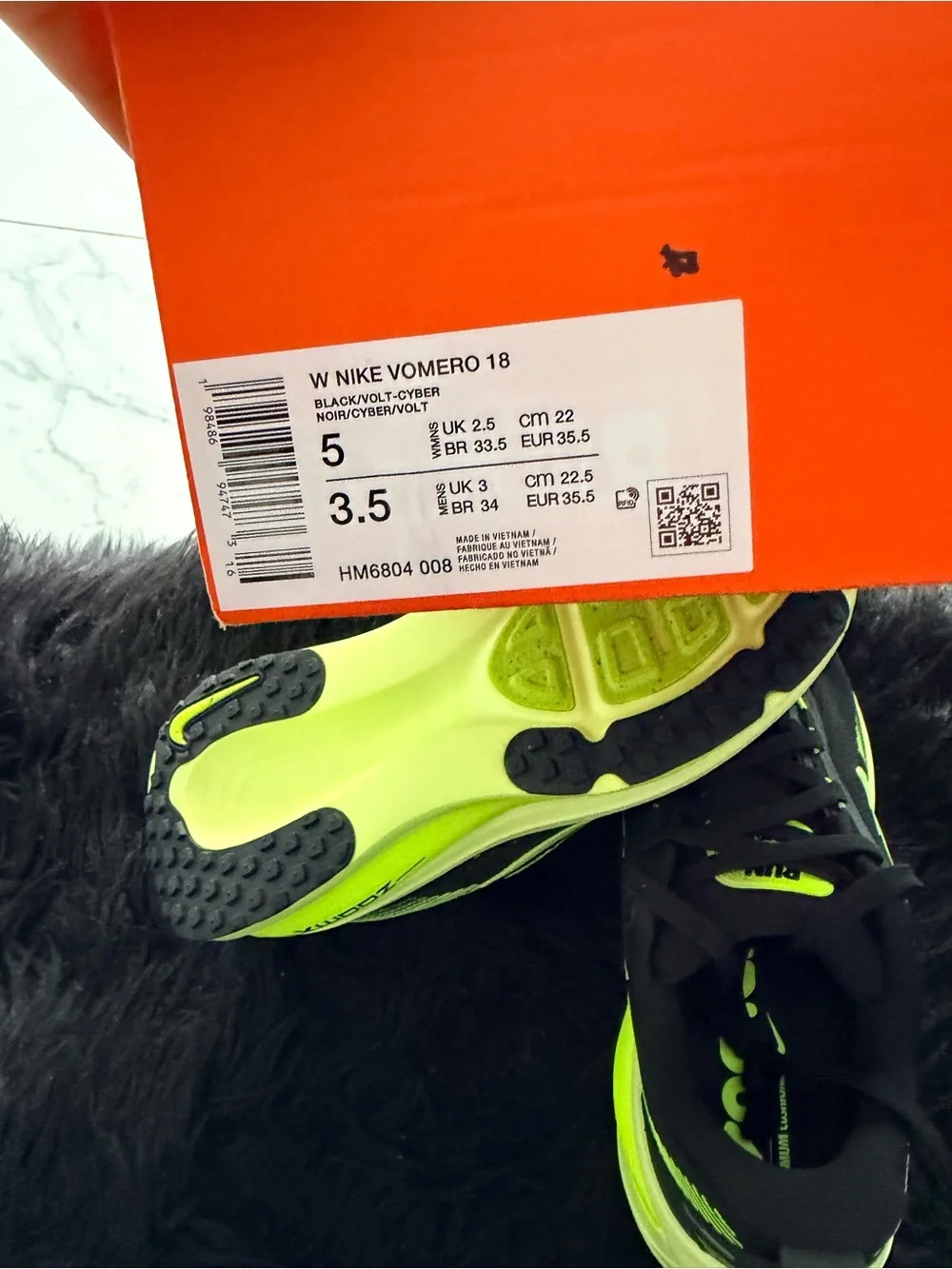 Nike Vomero 18